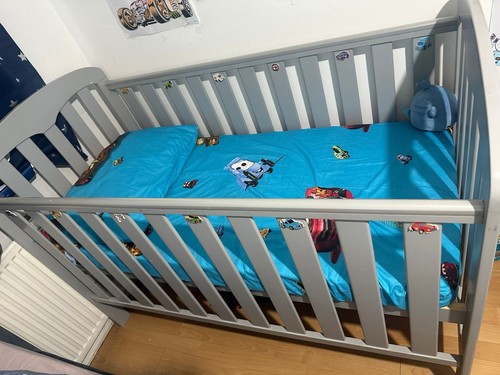 Grey wooden baby cot bed - grey,