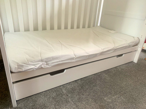 White wooden cotbed with - cotbed,